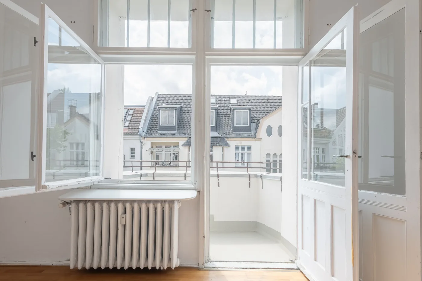 Altbauwohnung mit Renovierungsbedarf in Berlin, vermittelt von KUBUS ESTATE